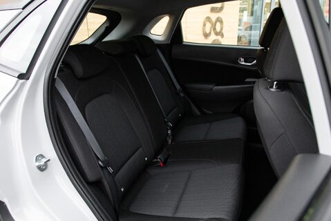 Hyundai KONA GDI SE CONNECT 33