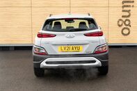 Hyundai KONA GDI SE CONNECT 6