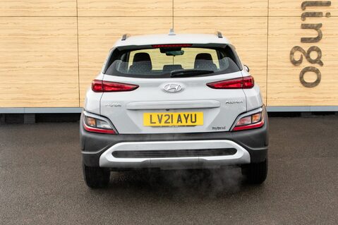 Hyundai KONA GDI SE CONNECT 6