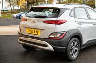 Hyundai KONA GDI SE CONNECT 8