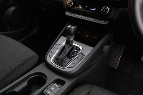 Hyundai KONA GDI SE CONNECT 31