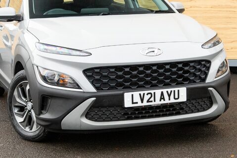 Hyundai KONA GDI SE CONNECT 11