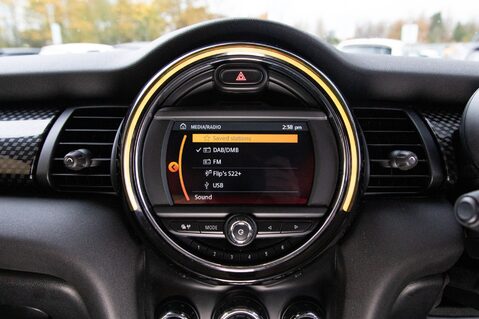 Mini Hatch COOPER S CLASSIC 24