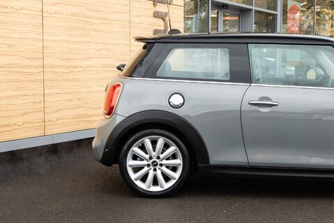 Mini Hatch COOPER S CLASSIC 7