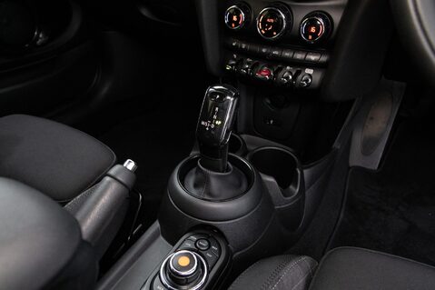 Mini Hatch COOPER S CLASSIC 31