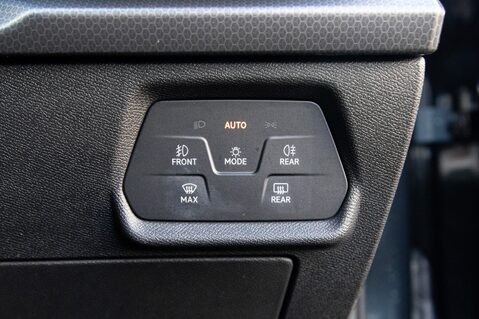 SEAT Leon TSI EVO SE DYNAMIC 16