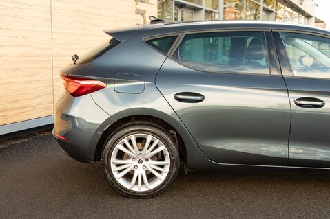 SEAT Leon TSI EVO SE DYNAMIC 7