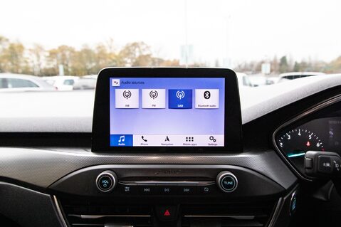 Ford Focus TITANIUM X 22