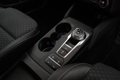 Ford Focus TITANIUM X 31