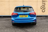 Ford Focus TITANIUM X 6