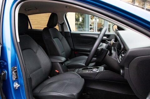 Ford Focus TITANIUM X 30