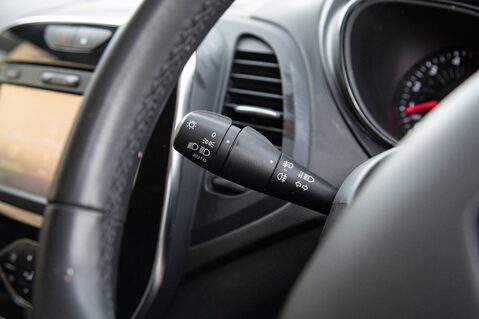 Renault Captur DYNAMIQUE S NAV DCI 17