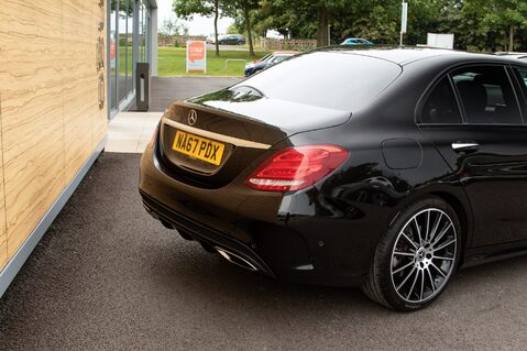 Mercedes-Benz C Class C 200 AMG LINE PREMIUM PLUS 8