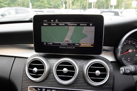 Mercedes-Benz C Class C 200 AMG LINE PREMIUM PLUS 24