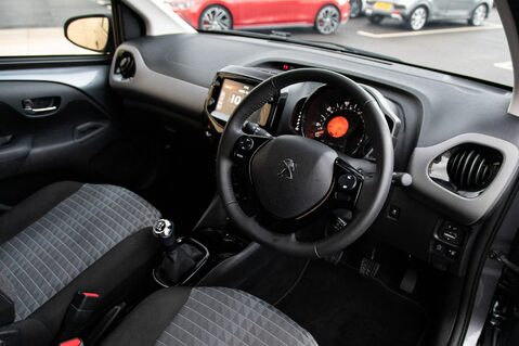 Peugeot 108 ALLURE 4