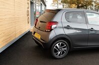 Peugeot 108 ALLURE 8