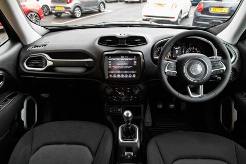 Jeep Renegade LONGITUDE 3