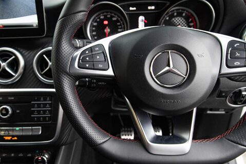 Mercedes-Benz A Class A 160 AMG LINE 18