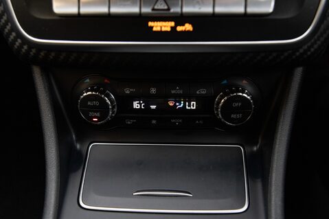 Mercedes-Benz A Class A 160 AMG LINE 30