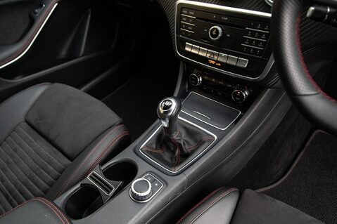 Mercedes-Benz A Class A 160 AMG LINE 28