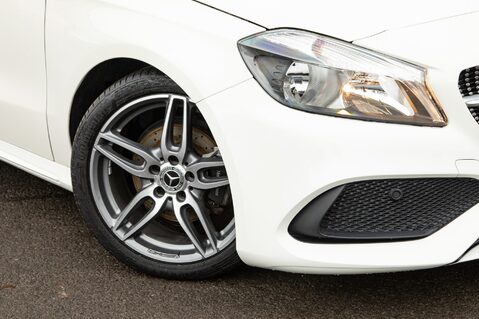 Mercedes-Benz A Class A 160 AMG LINE 11