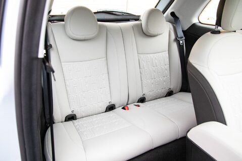 Fiat 500e LA PRIMA 37