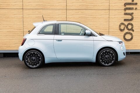 Fiat 500e LA PRIMA 12