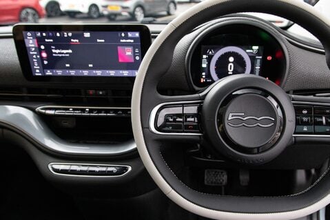 Fiat 500e LA PRIMA 20