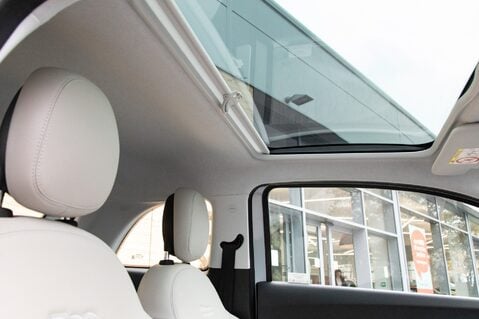 Fiat 500e LA PRIMA 33