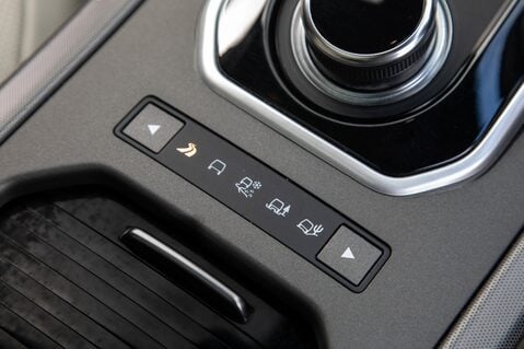 Land Rover Range Rover Evoque SI4 HSE DYNAMIC LUX 35