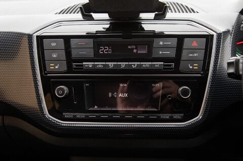 Volkswagen Up E-UP 23