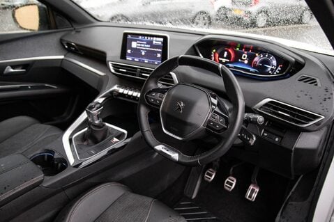 Peugeot 3008 S/S GT LINE 4