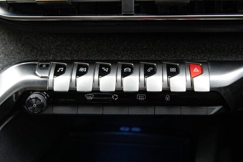 Peugeot 3008 S/S GT LINE 33