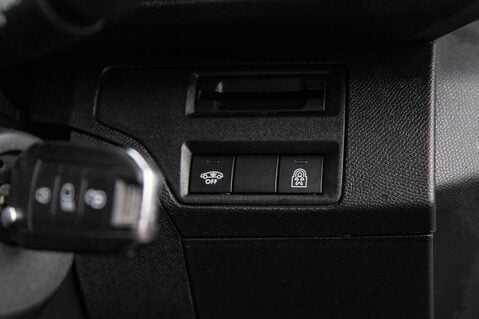 Peugeot 3008 S/S GT LINE 16