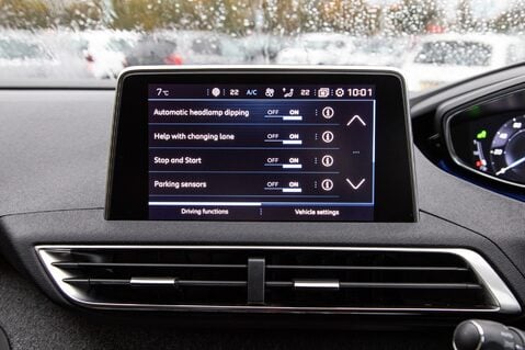 Peugeot 3008 S/S GT LINE 25