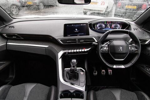 Peugeot 3008 S/S GT LINE 3