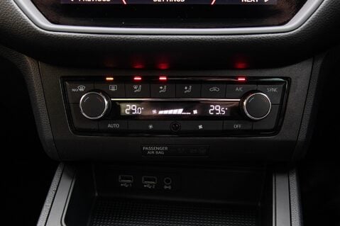 SEAT Ibiza TSI FR SPORT 32