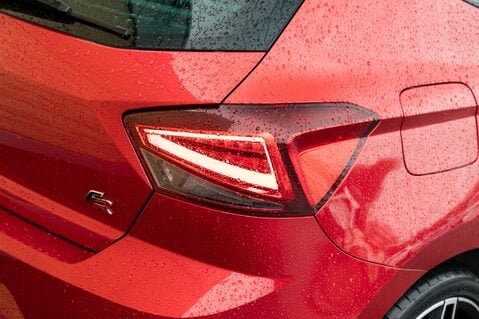 SEAT Ibiza TSI FR SPORT 9