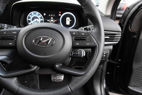 Hyundai BAYON T-GDI PREMIUM DCT MHEV 20