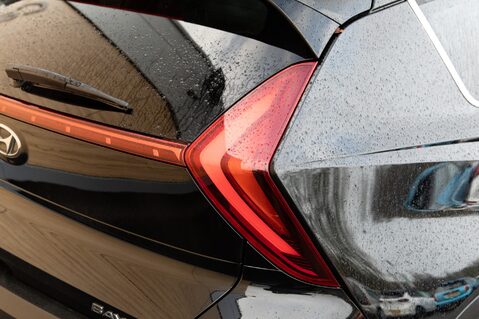 Hyundai BAYON T-GDI PREMIUM DCT MHEV 9