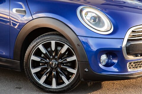 Mini Hatch COOPER EXCLUSIVE 11