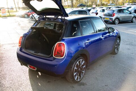 Mini Hatch COOPER EXCLUSIVE 36