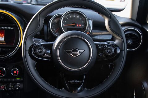 Mini Hatch COOPER EXCLUSIVE 21