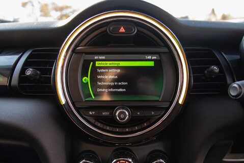 Mini Hatch COOPER EXCLUSIVE 27