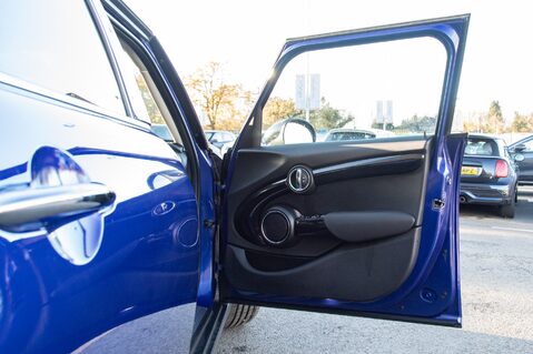 Mini Hatch COOPER EXCLUSIVE 14