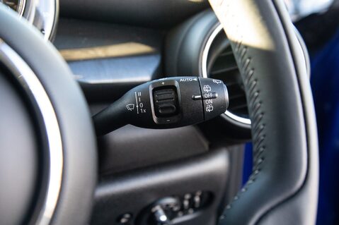 Mini Hatch COOPER EXCLUSIVE 18