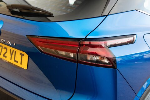 Nissan Qashqai DIG-T ACENTA PREMIUM MHEV 9