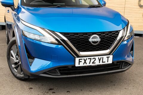 Nissan Qashqai DIG-T ACENTA PREMIUM MHEV 10