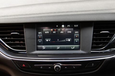 Vauxhall Insignia SRI VX-LINE NAV 24