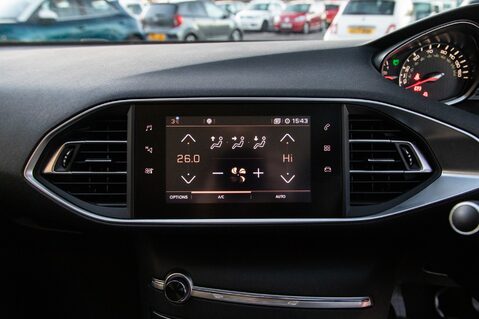 Peugeot 308 PURETECH S/S TECH EDITION 24